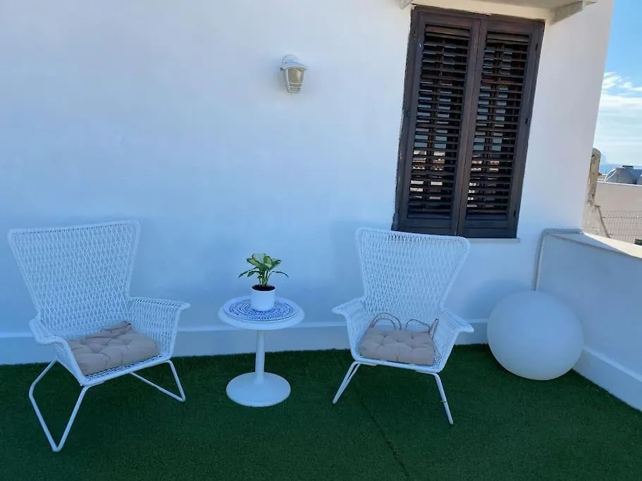 Apartament Attico Con Vista Mozzafiato A Due Passi Dal Mare Terrasini 0*,  Włochy